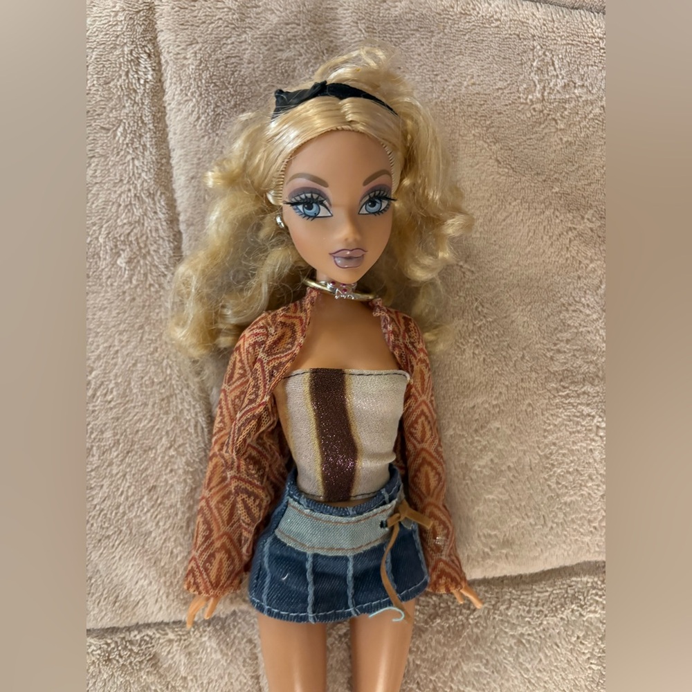 Mattel My Scene Barbie doll - Picture 3 of 5